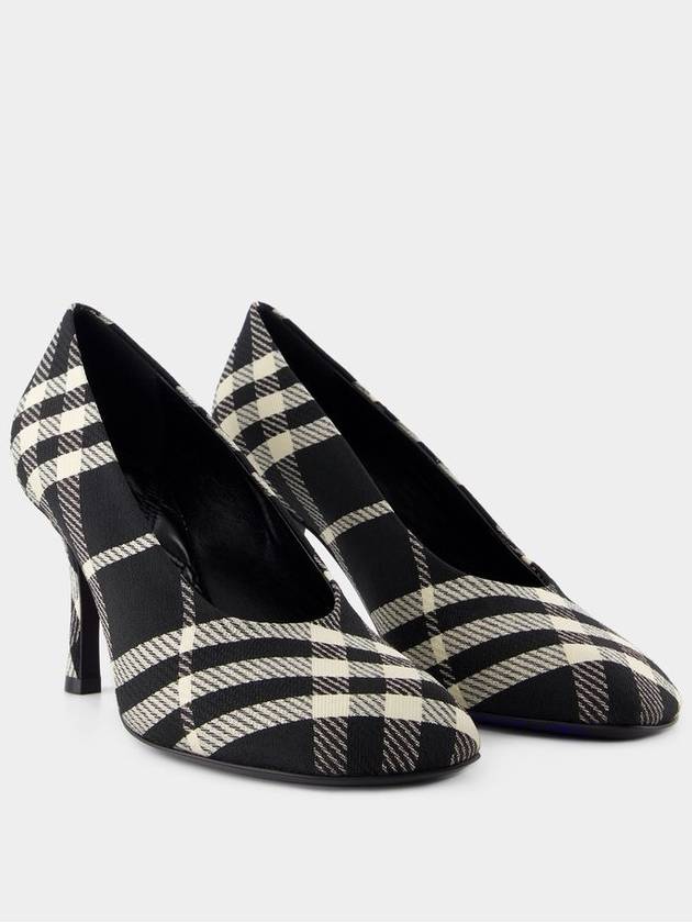 Baby Check Pumps Heel Black - BURBERRY - BALAAN 3