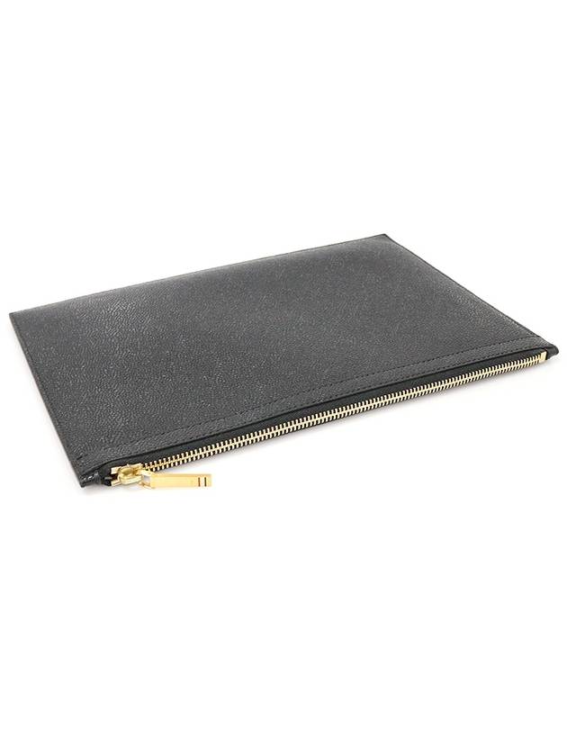 MAC019L00198001 Black Pebble Grain Leather Small Zipper Tablet Holder Clutch - THOM BROWNE - BALAAN 5