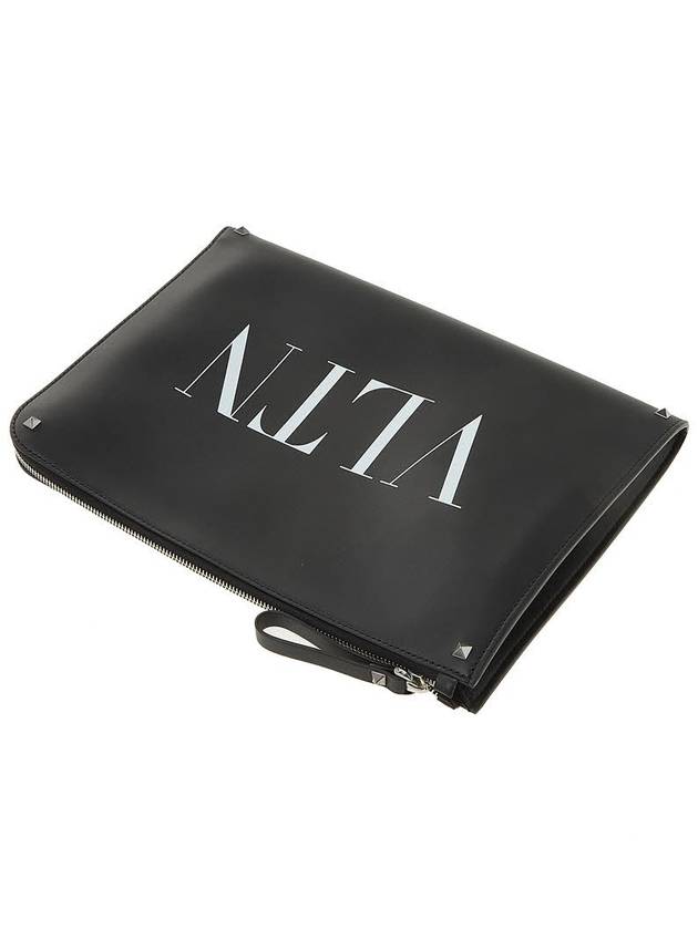 VLTN Logo Rockstud Clutch Bag Black - VALENTINO - BALAAN 5