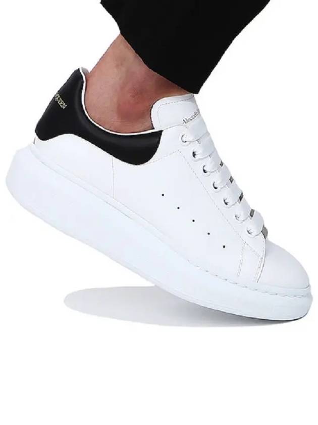 Oversized Leather Tab Low Top Sneakers White - ALEXANDER MCQUEEN - BALAAN 9