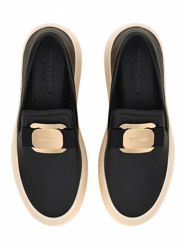 Vara Bow Plate Slip-Ons Black - SALVATORE FERRAGAMO - BALAAN 3