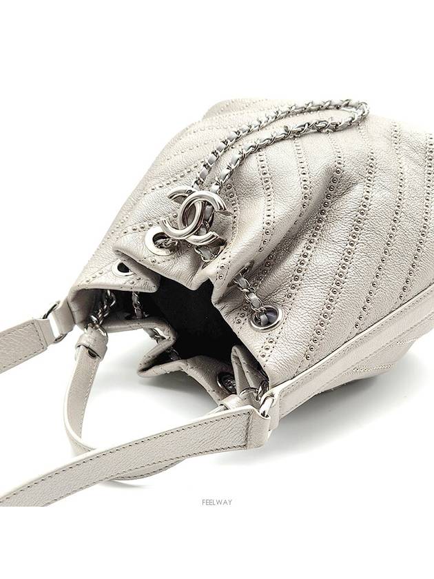 women shoulder bag - CHANEL - BALAAN 6