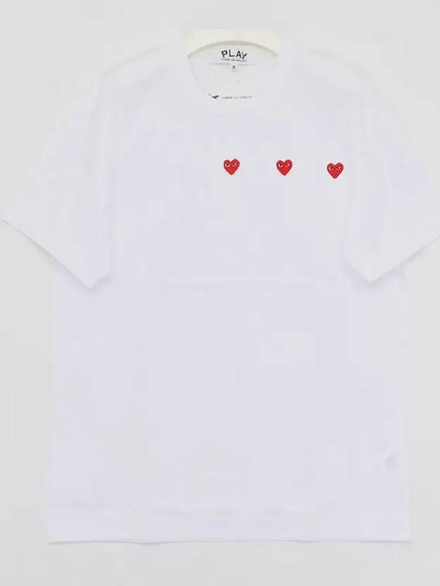 P1T3373 WHITE Triple Red Heart Short Sleeve T Shirt - COMME DES GARCONS - BALAAN 3