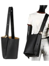 AANBBBWX01 1100 Medium Pebble Bucket Bag - LOEWE - BALAAN 1