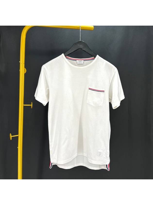 Pocket three stripe short sleeve t shirt white size 2 - THOM BROWNE - BALAAN 3