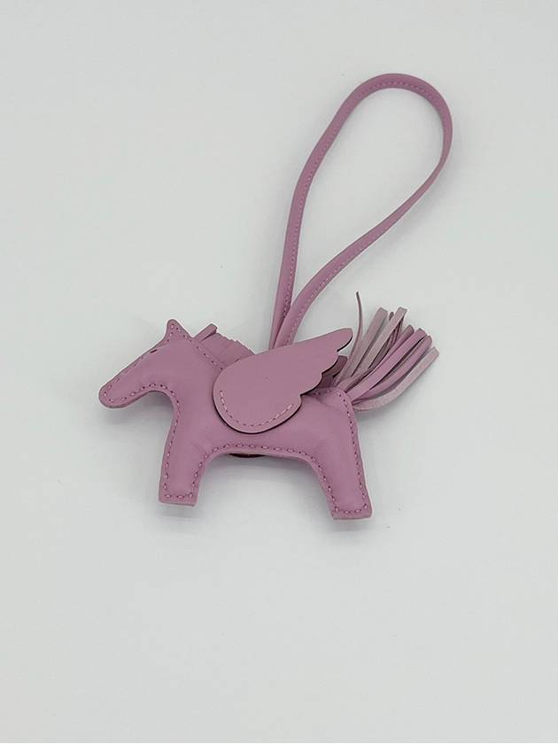 Rodeo Pegasus PM Charm Milo Swift Key Holder Pink - HERMES - BALAAN 3