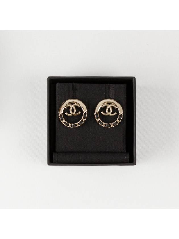 Women s CC Logo Circle Chain Earrings Black Gold - CHANEL - BALAAN 3