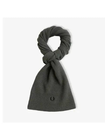 Fred Perry Waffle Knit Cotton Scarf Field Green CFPU2438150 638 - FRED PERRY - BALAAN 1