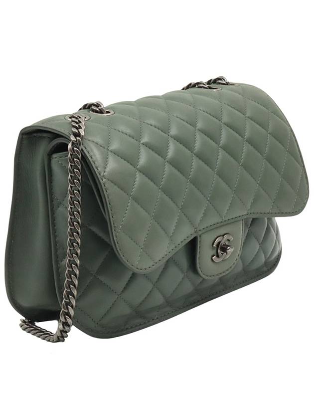 Nell Khaki Lambskin Vintage Silver Chain Double Pocket Classic Jumbo Shoulder Bag 21st - CHANEL - BALAAN 3