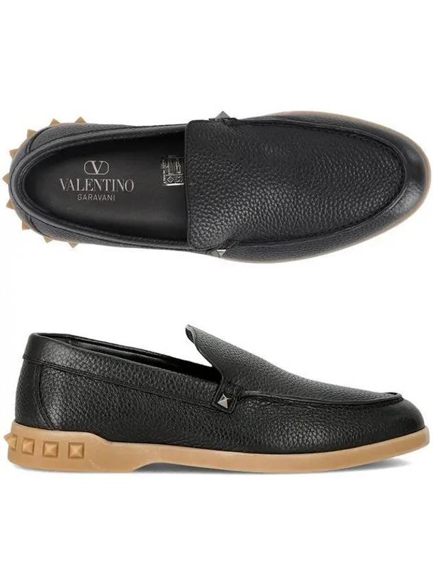 Leisure Flow Leather Slip-On Loafers Black - VALENTINO - BALAAN 2