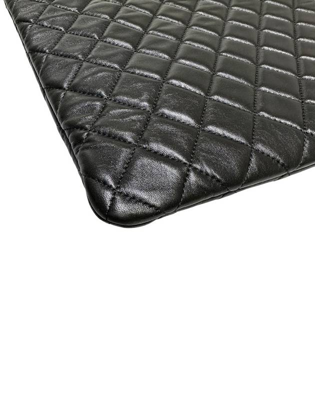 Women s A82552 Lambskin Classic COCO Silver Logo Large Clutch - CHANEL - BALAAN 7