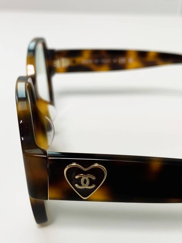 CC heart logo square glasses - CHANEL - BALAAN 5