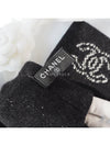 CC Logo Cashmere Knit Gloves Unisex Black AA9264 - CHANEL - BALAAN 5