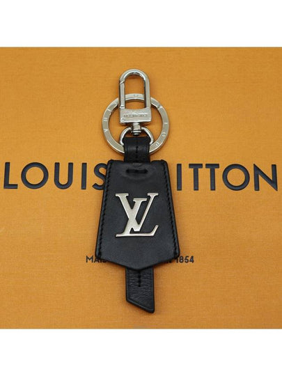 women key holder - LOUIS VUITTON - BALAAN 2