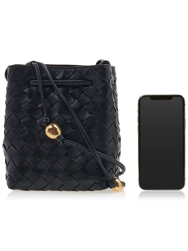 Intrecciato Small Bucket Bag Black - BOTTEGA VENETA - BALAAN 7