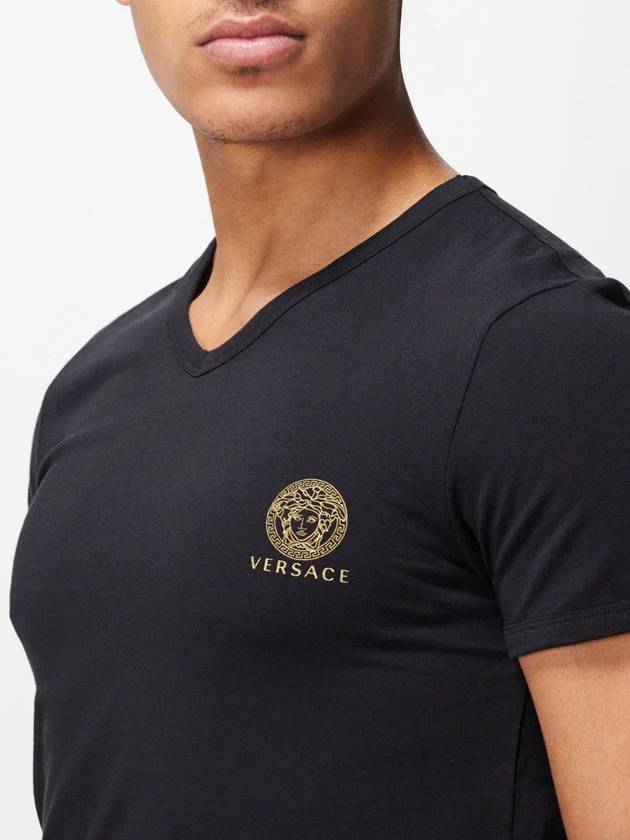 Men's Chest Medusa Logo Short Sleeve T-Shirt Black - VERSACE - BALAAN 7