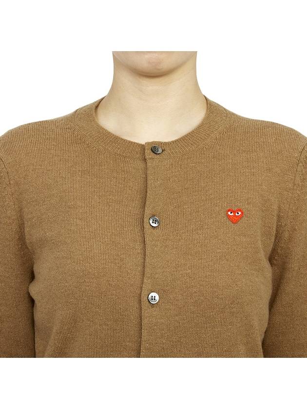 Women's Small Red Wappen Cardigan P1 N079 3 Brown - COMME DES GARCONS PLAY - BALAAN 7