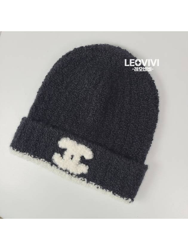 CC Logo Cashmere Silk Clochet Beanie Winter Hat Black AA9424 - CHANEL - BALAAN 2