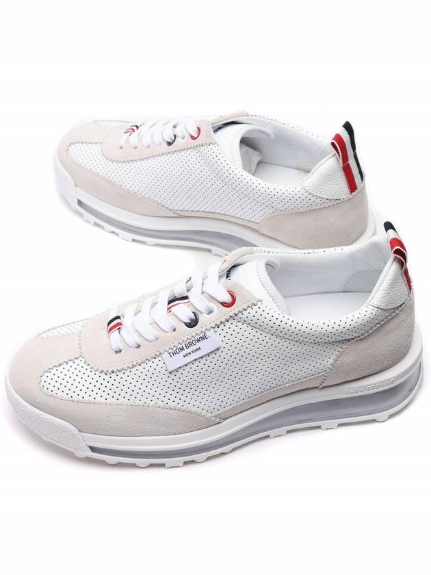 Women Vitello Calf Tech Runner Clear Sole Low Top Sneakers White - THOM BROWNE - BALAAN 7