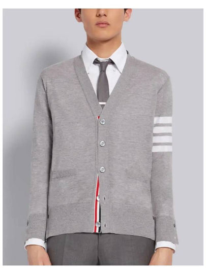 Men's Sustainable Classic Diagonal Wool Cardigan Pale Grey - THOM BROWNE - BALAAN 2