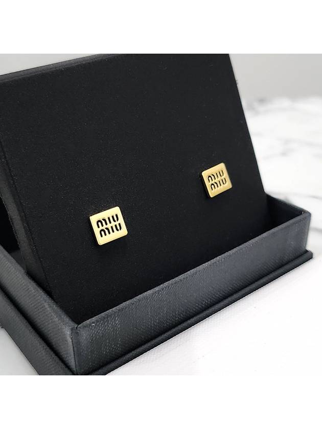 Logo Square Metal Earrings Gold - MIU MIU - BALAAN 5