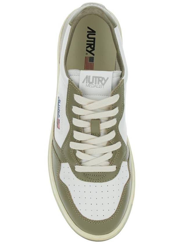 'Medalist Low' Green Sneakers With Side Logo In Leather Man - AUTRY - BALAAN 4