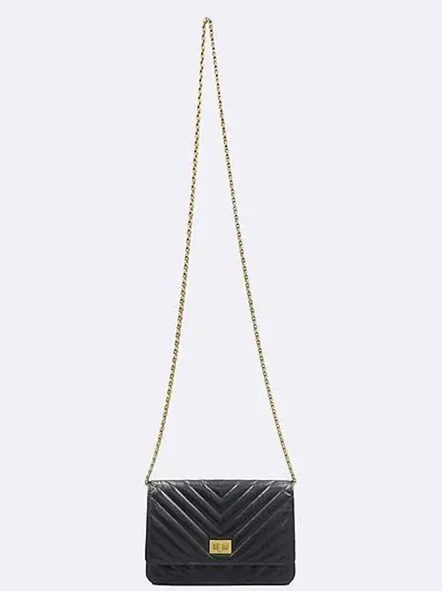 A70328 Crossbody Bag - CHANEL - BALAAN 4