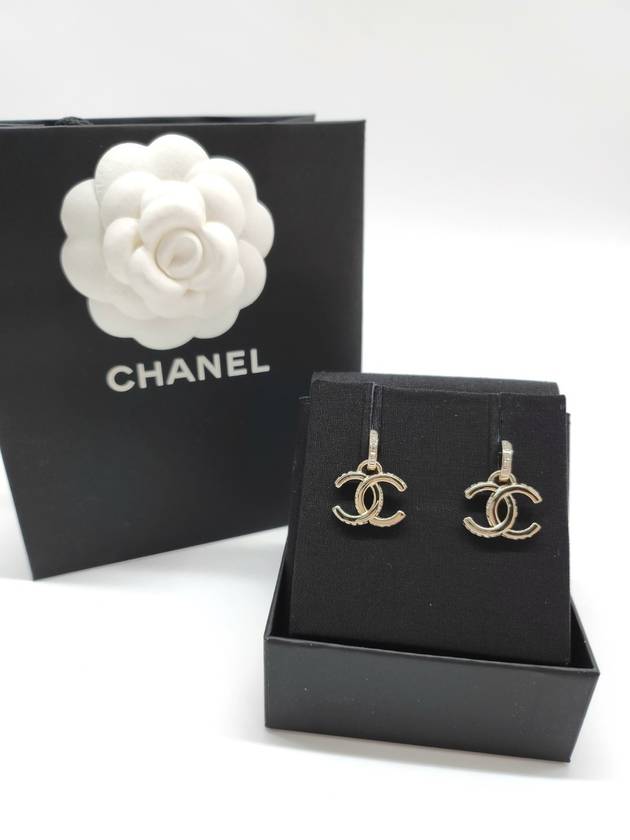 CC Logo Drop Earrings Gold - CHANEL - BALAAN 2