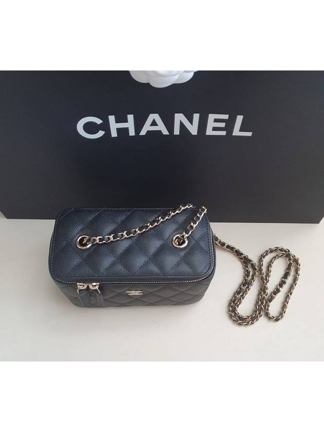 Classic Vanity Grained Calfskin Small Cross Bag Black - CHANEL - BALAAN 8