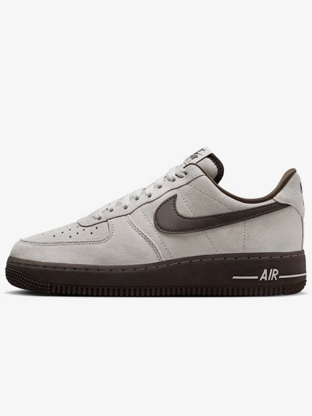 Air Force 1 07 Women s Light Orewood Brown Baroque HQ3485 104 - NIKE - BALAAN 1