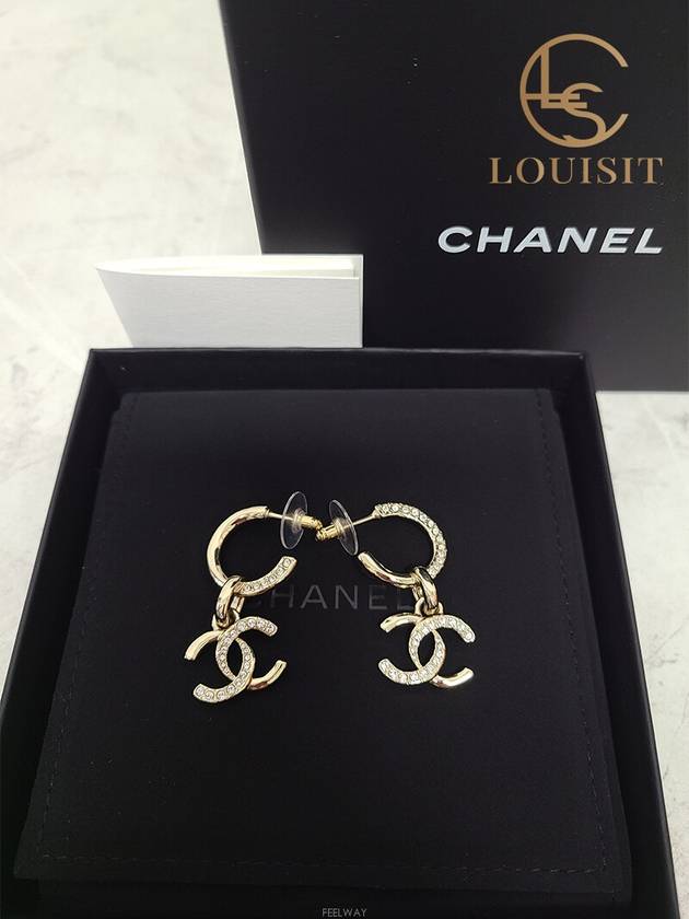 Used luxury goods Lewis It Gold dangling metal rhinestone crystal earrings - CHANEL - BALAAN 5