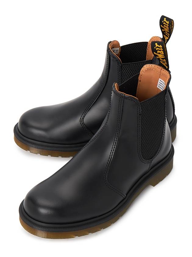 2976 Chelsea Boots Black - DR. MARTENS - BALAAN 2