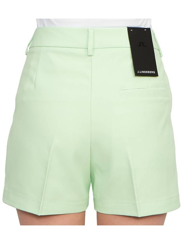 Women's Gwen Shorts Green - J.LINDEBERG - BALAAN 8