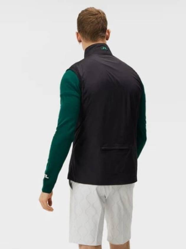 Golf Wear Light Stretch Packable Vest Vest - J.LINDEBERG - BALAAN 5