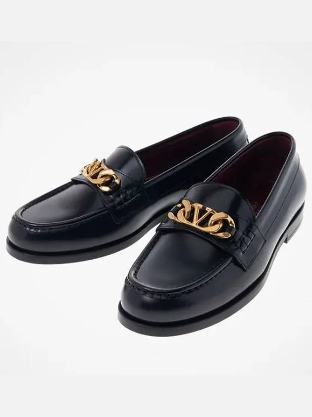 V Logo Chain Leather Loafers Black - VALENTINO - BALAAN 2