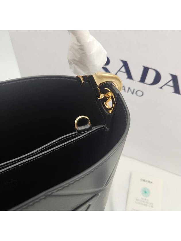 Top Stitching Bucket Bag Black - PRADA - BALAAN 7