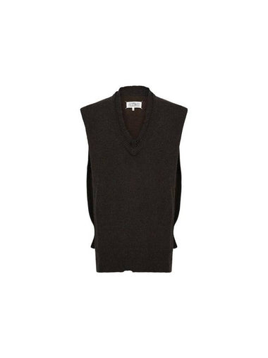 Layered Detail V-Neck Knit Vest Dark Green Walnut - MAISON MARGIELA - BALAAN 1