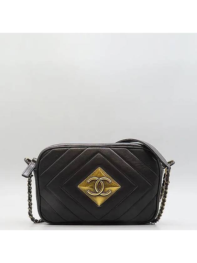 A93069 Black leather gold plated diamond CC logo camera case chain crossbag - CHANEL - BALAAN 2