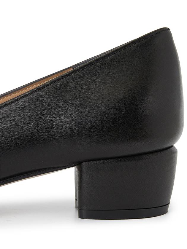 Women's Vara Pumps Black - SALVATORE FERRAGAMO - BALAAN 8