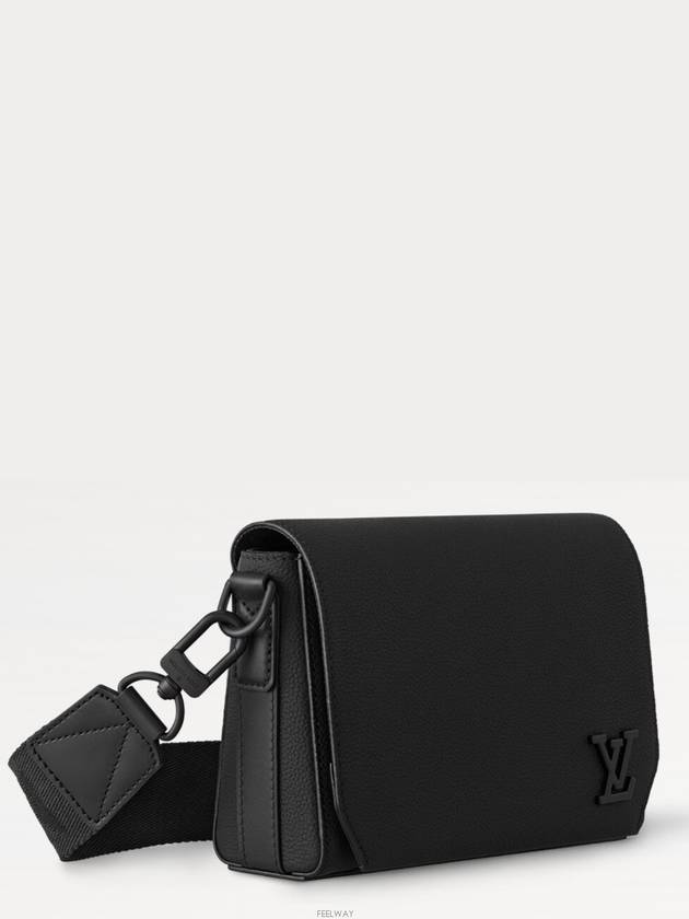 Takeoff PM Aerogram Messenger Bag Black - LOUIS VUITTON - BALAAN 3