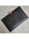 Pebble grain clutch bag - THOM BROWNE - BALAAN 3