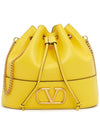 Women's V Logo Signature Chain Bucket Bag Yellow - VALENTINO - BALAAN 1