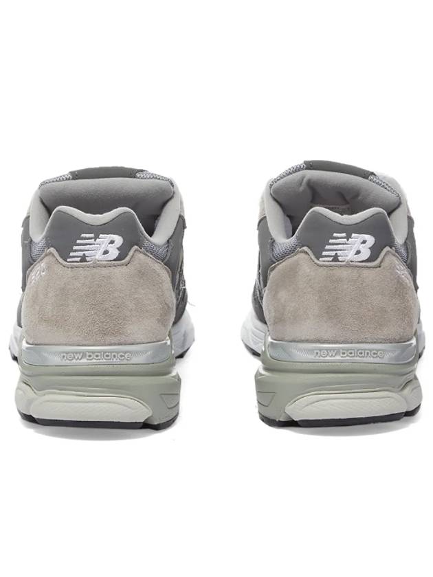 920 Made in UK Low Top Sneakers Grey - NEW BALANCE - BALAAN 4