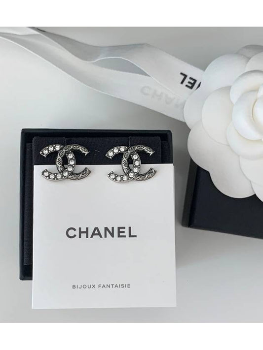 CC logo vintage crystal earrings silver - CHANEL - BALAAN 2