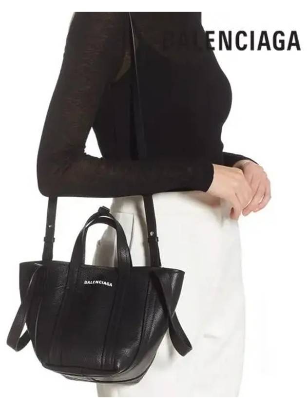 Everyday XS Grained Calfskin Shoulder Tote Bag Black - BALENCIAGA - BALAAN 10