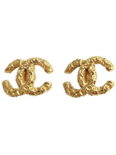 Vintage gold CC logo clip on earrings - CHANEL - BALAAN 1