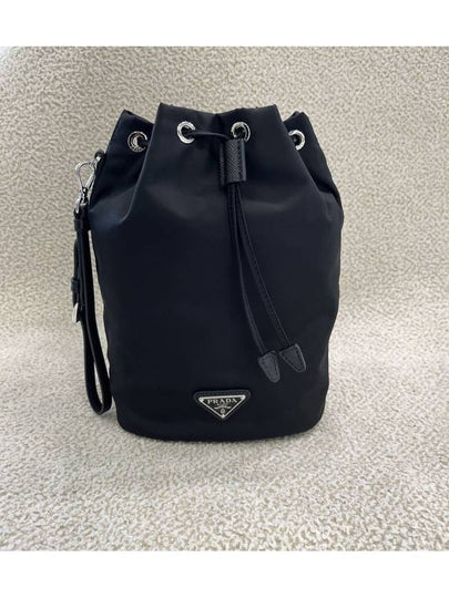 Re-Nylon Drawstring Pouch Black - PRADA - BALAAN 2