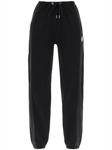 Training Jogger Pants 8H00017 899U5 999 Black - MONCLER - BALAAN 1