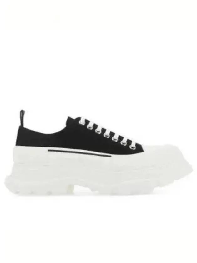 Tread Slick Platform Low Top Sneakers Black White - ALEXANDER MCQUEEN - BALAAN 2