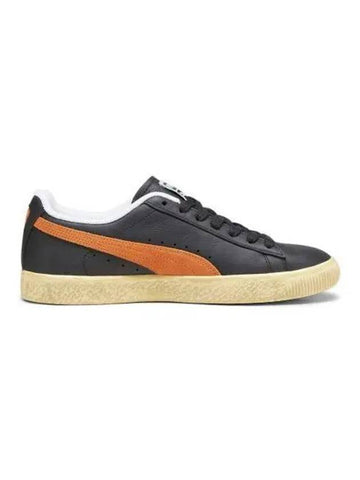 Clyde Vintage Black Orange 389390 01 - PUMA - BALAAN 1